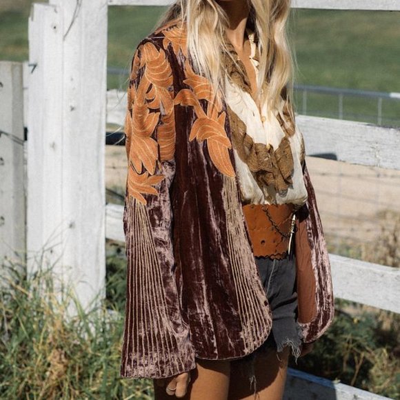 SOLD - Chasing Unicorns Movin On Up Embroidered Silk Velvet Jacket - M - Picture 8 of 11